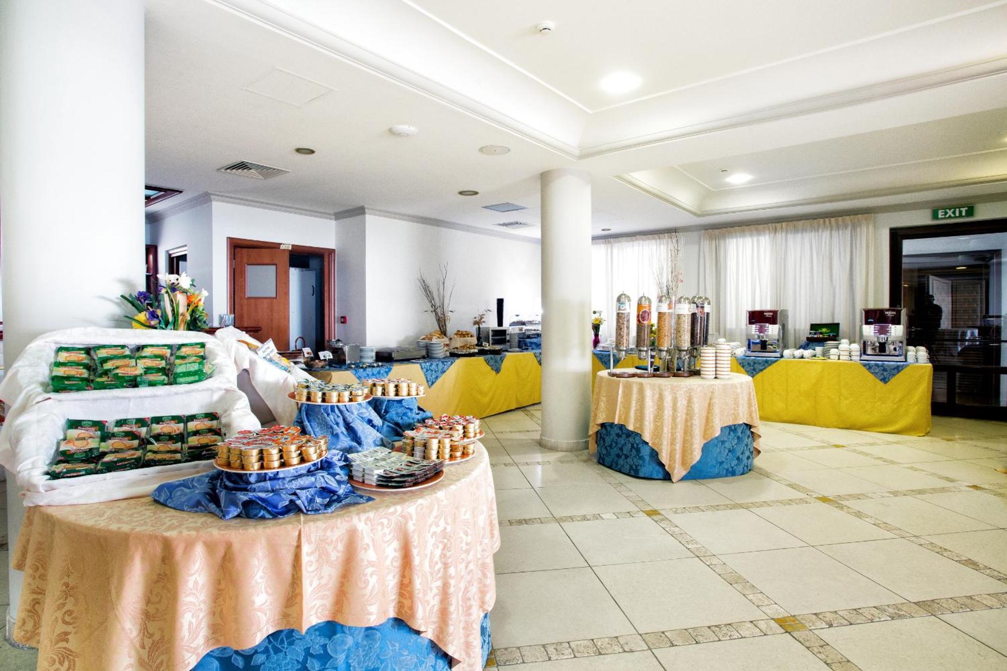 Hotel Tritone Lipari Kültér fotó